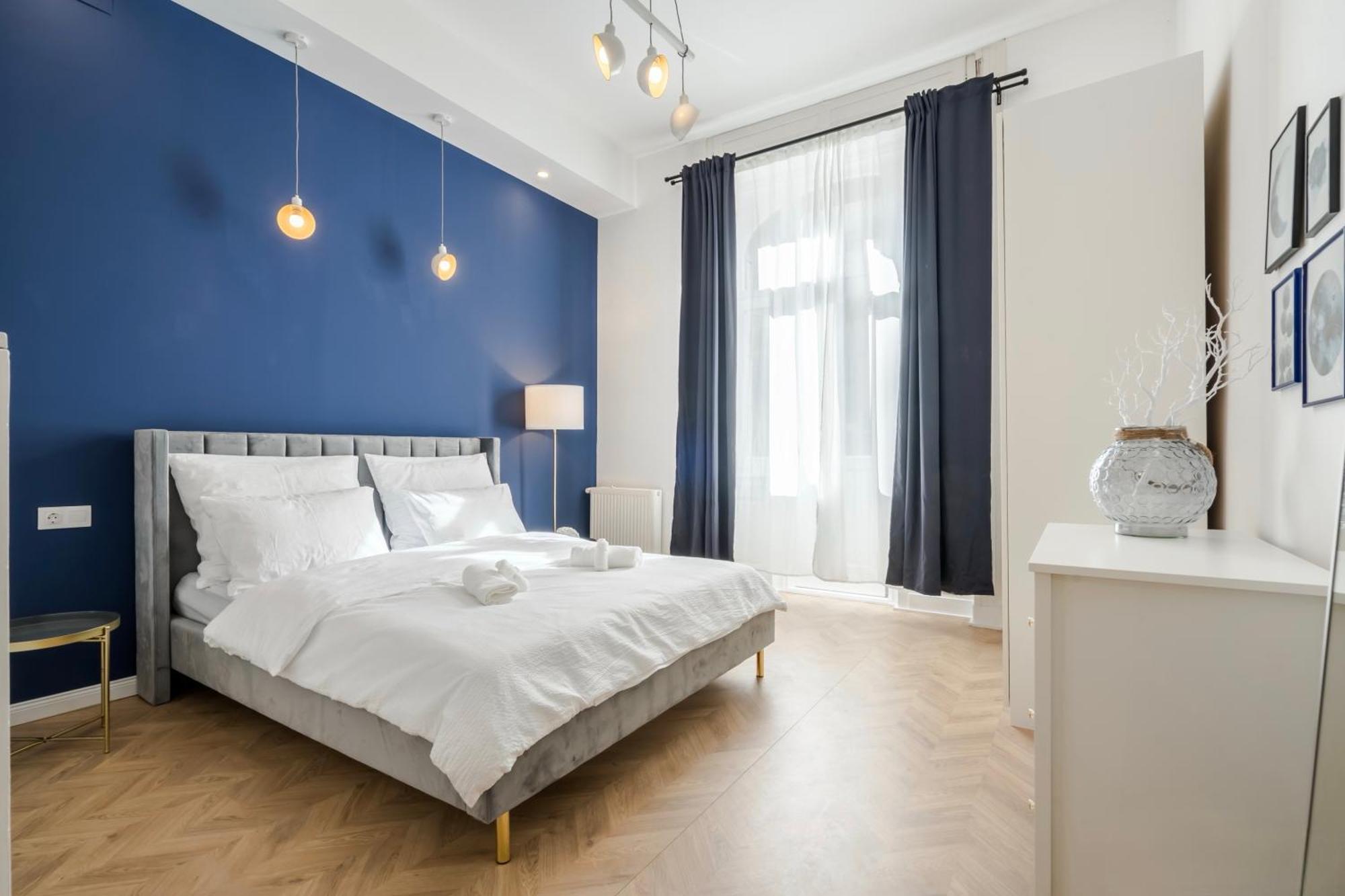D58 - Grand Boulevard Royal Apartment - Best Location By Bqa Budapest Eksteriør billede